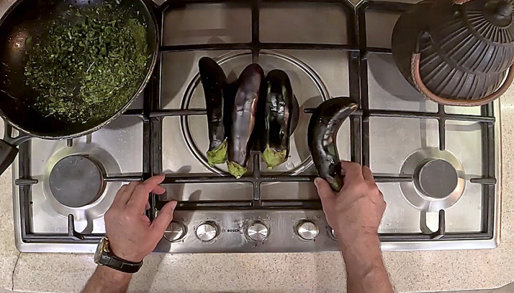 Iranian Dinner S07E02