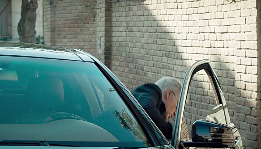 Blue Whale (For the Hearing-Impaired) S01E04