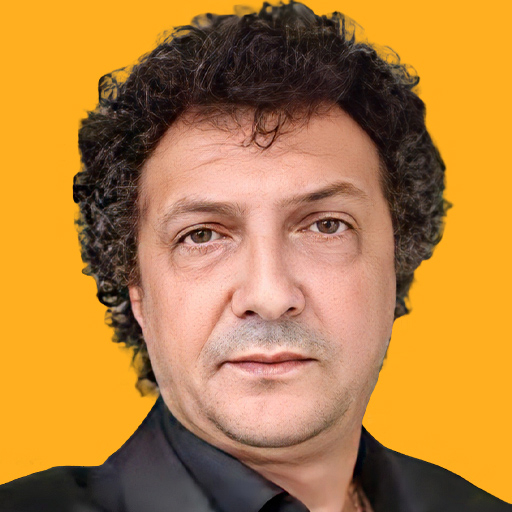 مهرداد نصرتی